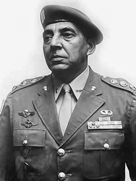 Arquivo:Jorge Teixeira de Oliveira.jpg